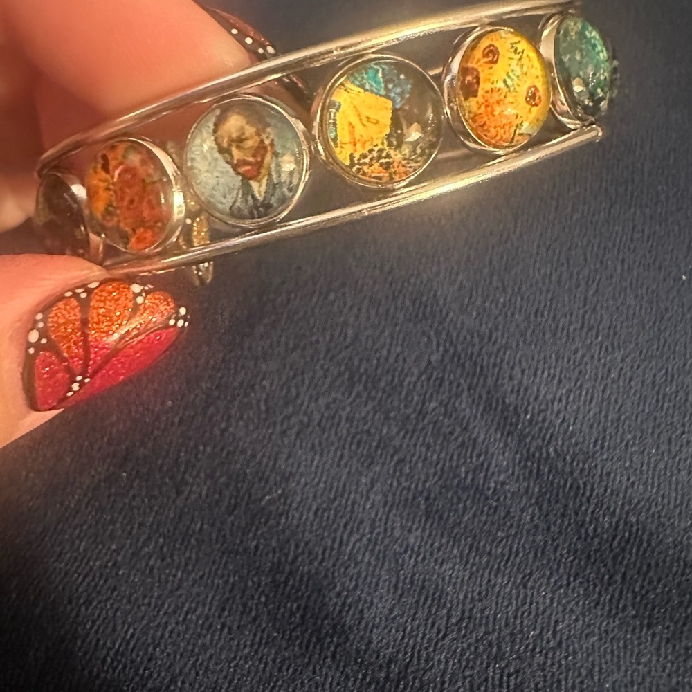 Colorful Planetary Bracelet - Picture 5 of 5